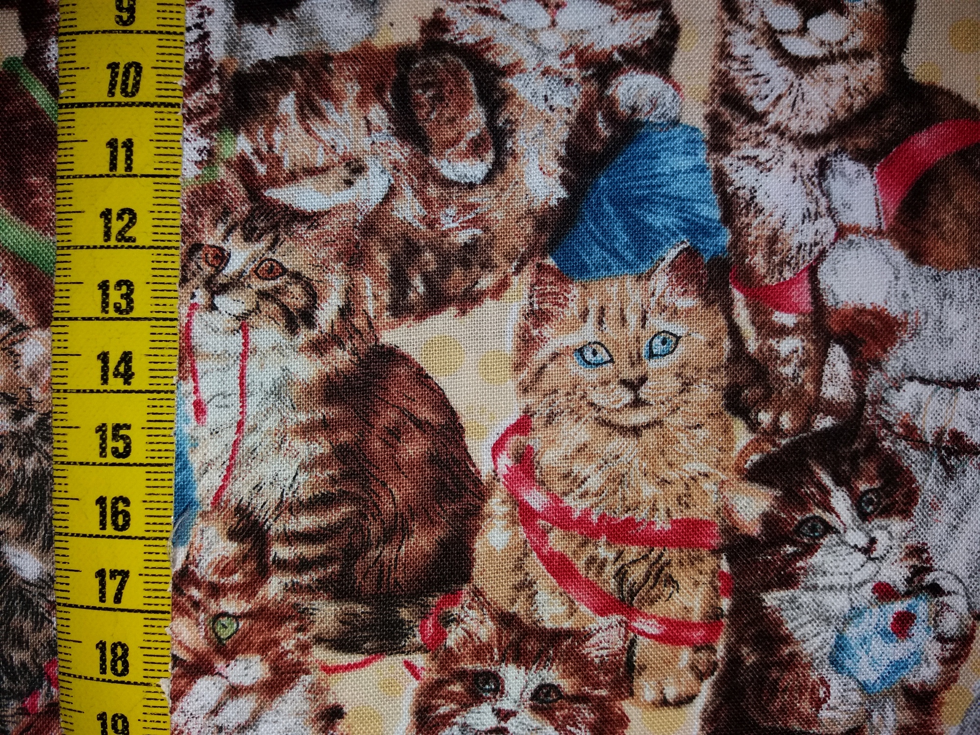 Stoff beige mit Tigerkatzen – Bild 4