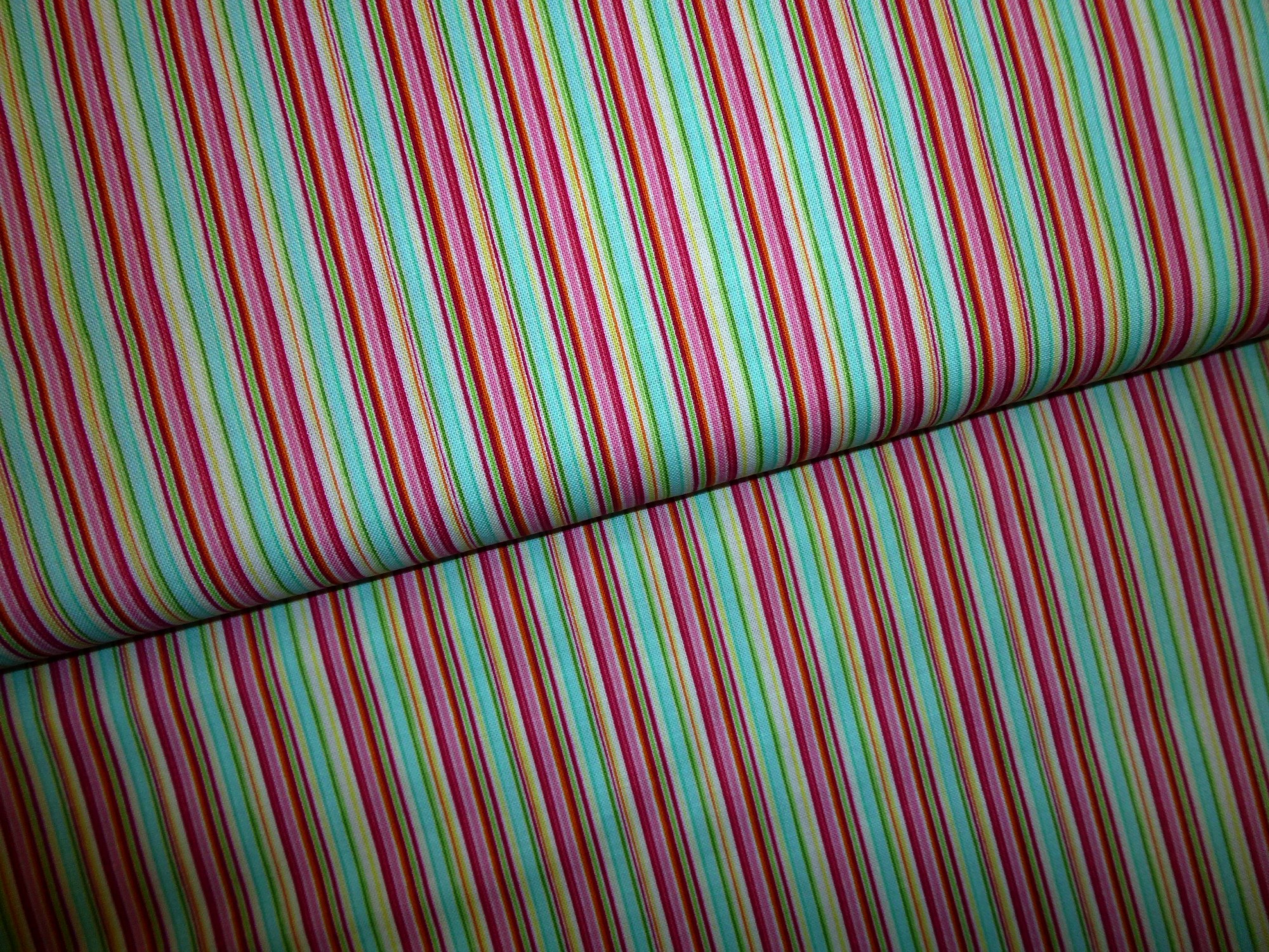 Stoff mit Streifen rosa-türkis Timeless Treasures