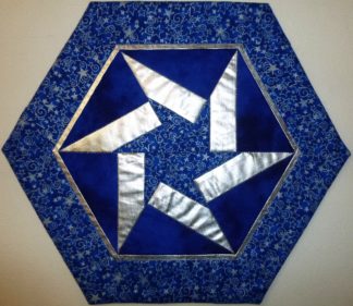 Sternendeckchen 6-eckig blau-silber