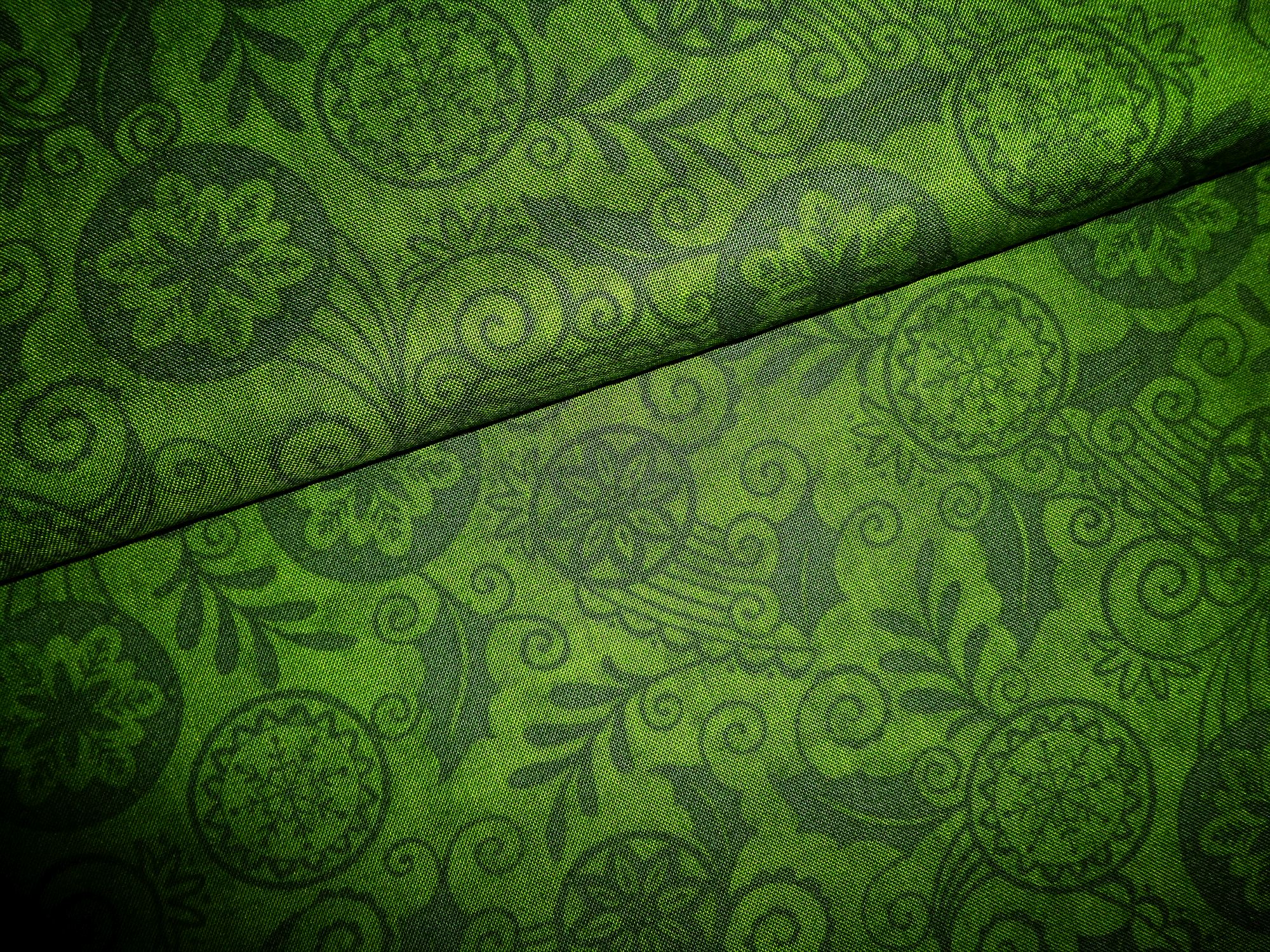 Stoff mit Ornamenten grün – Bild 3