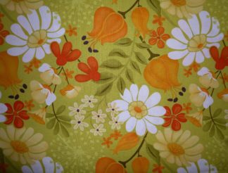 Stoff "Central Park" von Moda Blumen auf grün