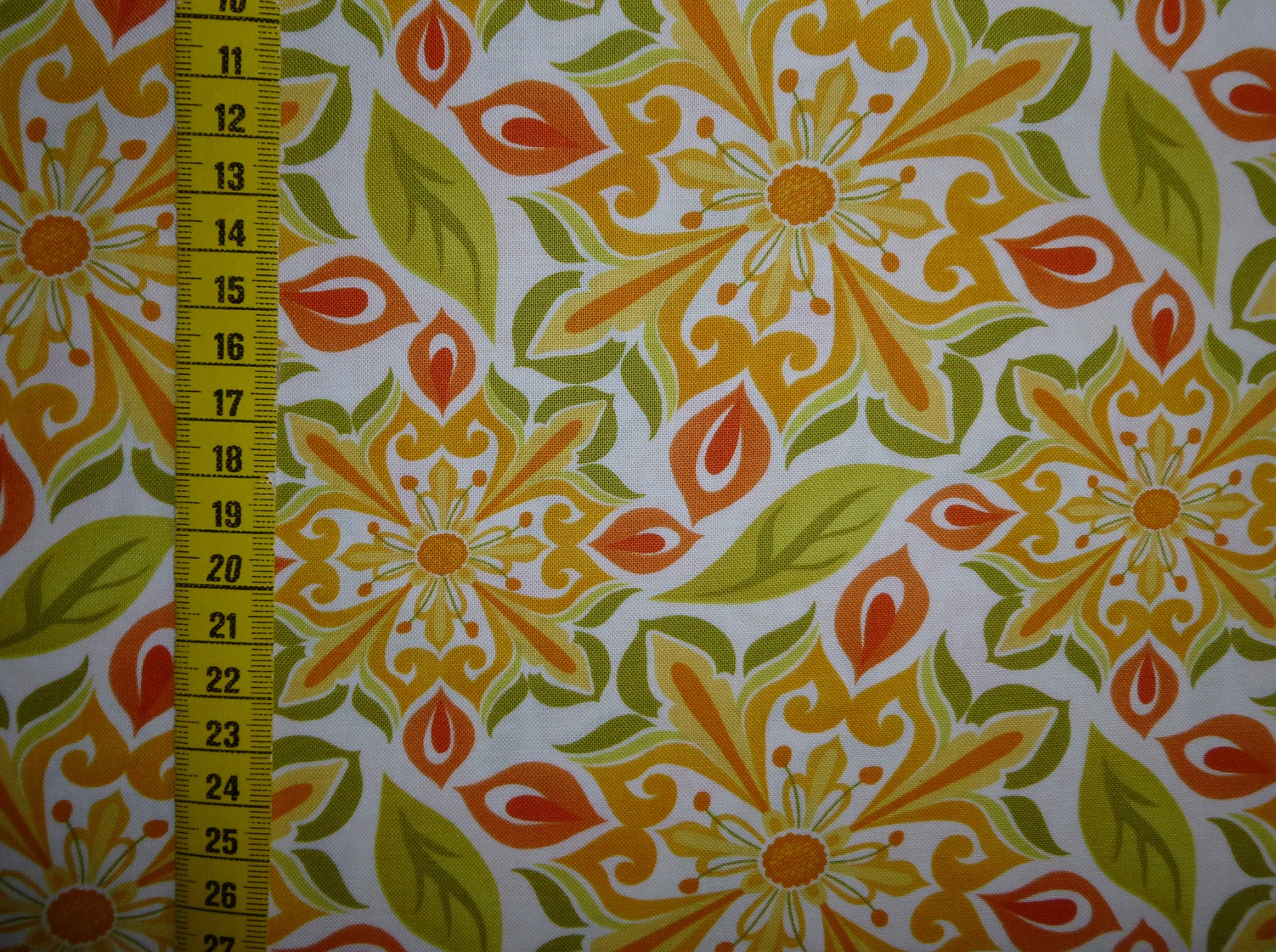 Stoff "Central Park" von Moda Ornamente gelb-grün – Bild 4